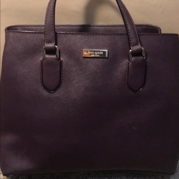 kate spade Handbags - Kate Spade Lottie Purse kate spade Handbags - Kate Spade Lottie Purse